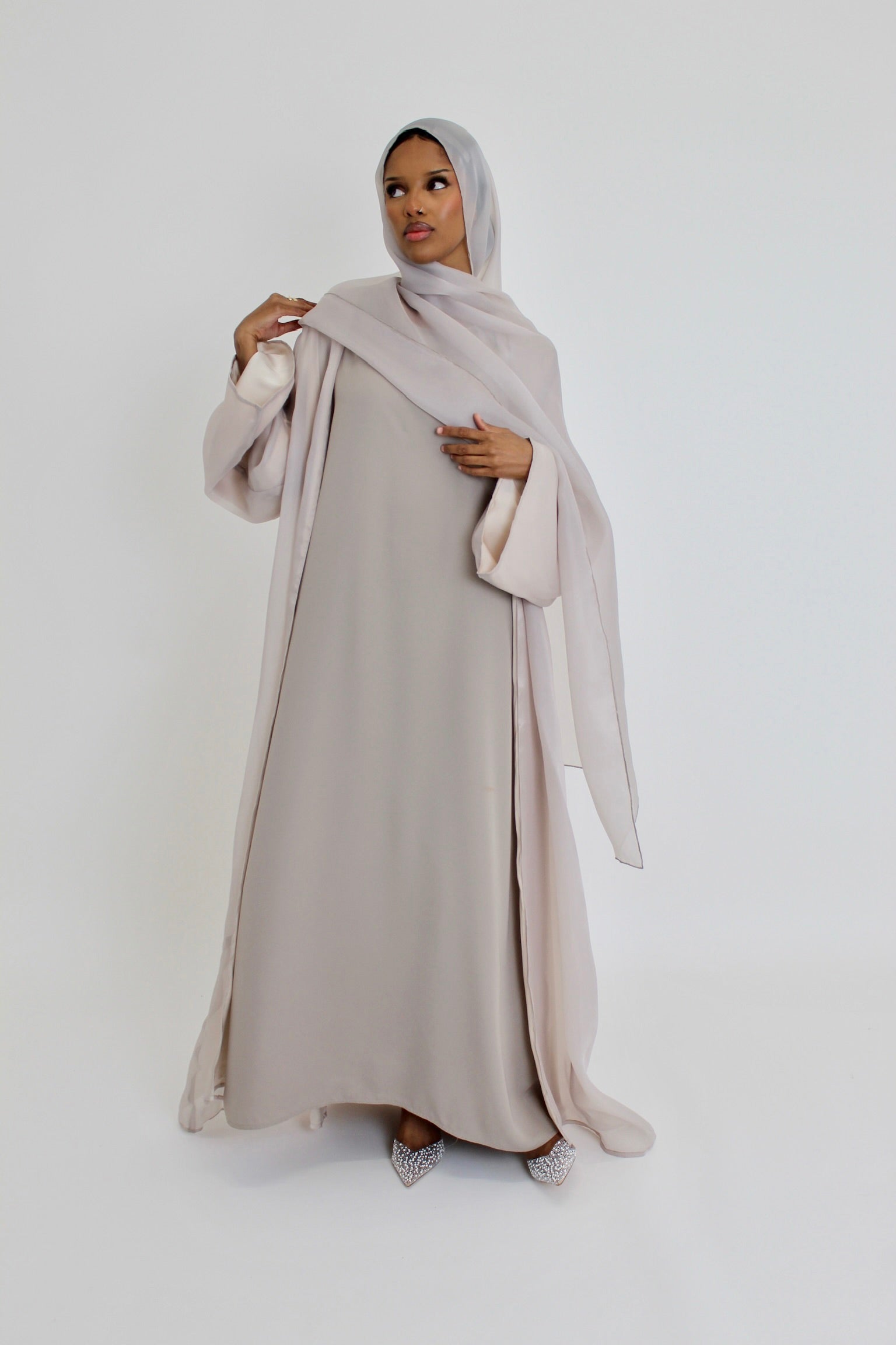 Organza Nude Abaya